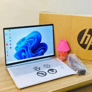 HP Elitebook 860 G10 Notebook Pc Neuf en carton